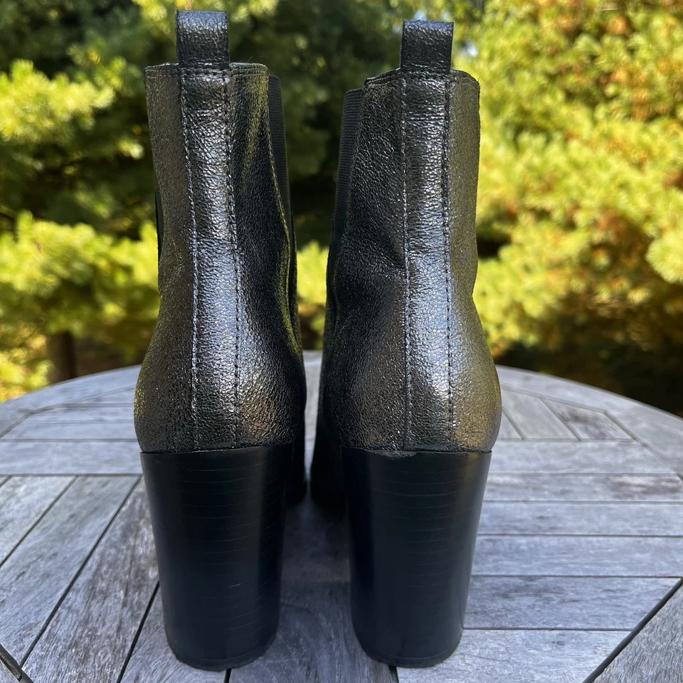 Botas Chelsea Ivanka Trump Adela 9M Cuero Metálico Punta Tacón Apilado Foto 4 de 4