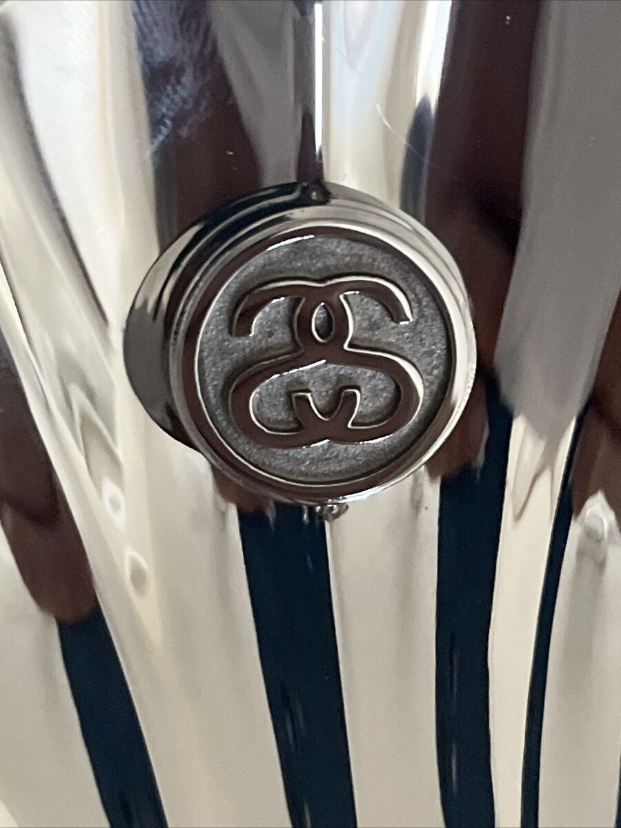 Stussy Silver Clam Ashtray Ceramic Los Angeles La Brea 5” SS Stussy Silver Clam Ashtray Ceramic Los Angeles La Brea 5” SS