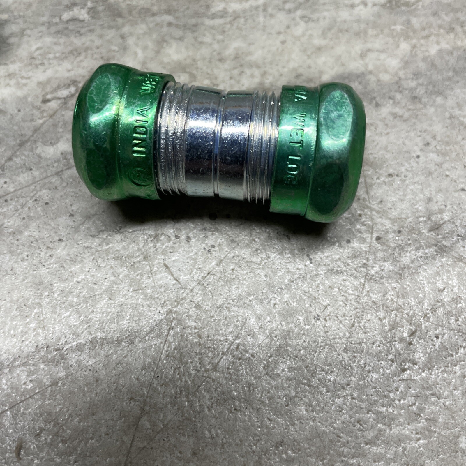 Box Of 24 Appleton 6050GSR Raintight Coupling Connector For 1/2” EMT ...