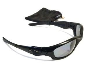 oakley straight jacket size