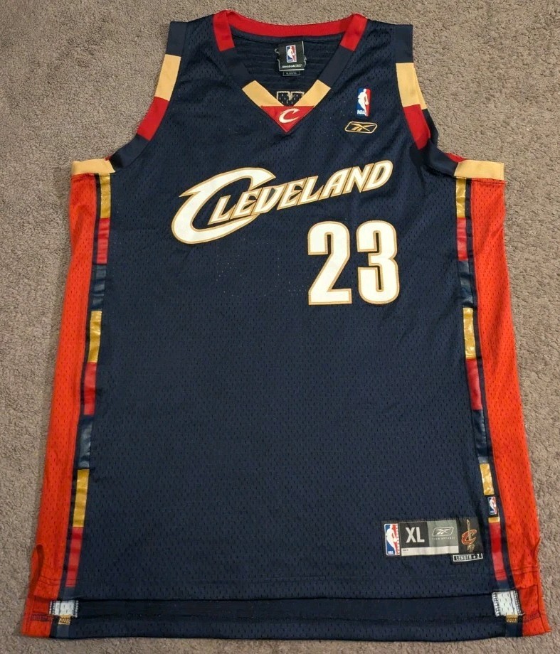 未使用Reebokレブロン・ジェームズ NBA キャバリアーズ　レプリカジャージ Vintage Lebron James Cleveland Cavaliers Reebok Authentic ROOKIE