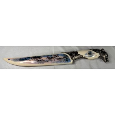 Wolf Pack Decorative Collector Knife with Wolf Head Pommel & Winter Scene Sheath