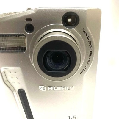 FUJIFILM　FinePix　1700z Fujifilm Finepix 1700Z: A Classic Digital Camera Overview | TikTok