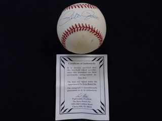 PETE ROSE AUTOGRAPHED BASEBALL WITH BOX AND COA