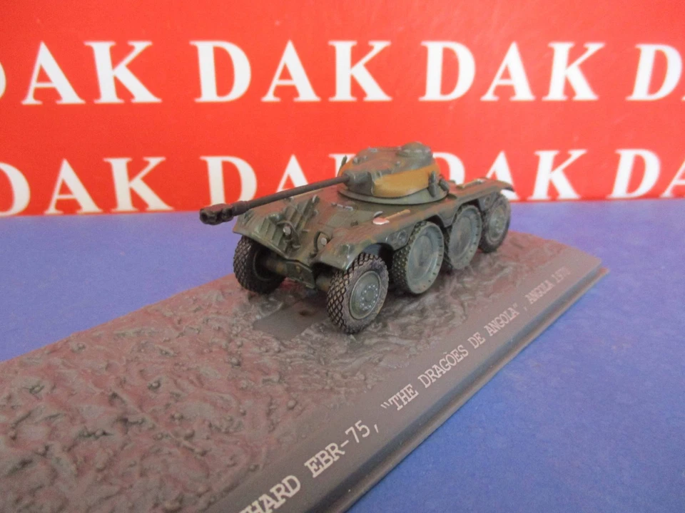 Die cast 1/72 Modellino Carro Armato Tank Panhard EBR-75 Angola 1975 by Solido - Immagine 2 di 4