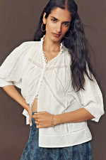 NUEVO CON ETIQUETAS Anthropologie Blusa Victoriana Manga Abullonada CROCHET ENCAJE PIEZAS TOP PETITE MP