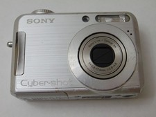 Sony Cyber-Shot DSC-S700 7.2MP Digital Camera - Works but LCD Screen Broken