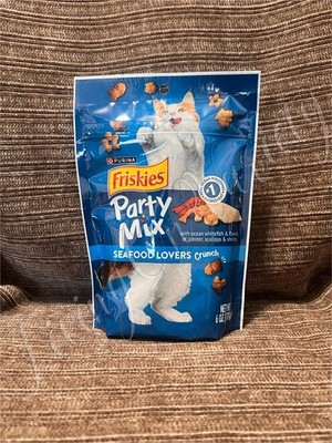 Purina Friskies Cat Treats, Party Mix Seafood Lovers Crunch