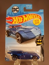 HOT WHEELS 2019 BATMOBILE (17/250)