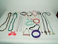 Young Girl Teen Child Lot of Fashion Necklaces Bracelets Earrings GW2-4