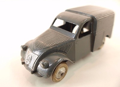 AU JOUET PARISIEN: JRD Modèle n° 09 Citroën 2CV Fourgonnette 95 Pompiers AU JOUET PARISIEN: JRD Modèle n° 09 Citroën 2CV Fourgonnette 95 Pompiers