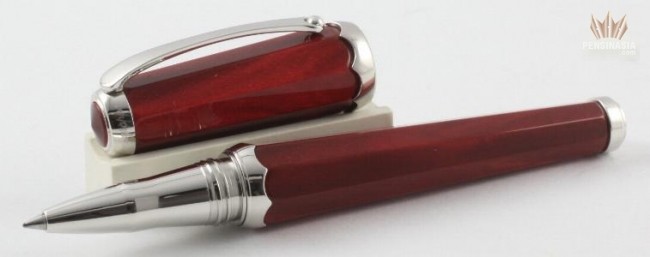 MONTEGRAPPA PICCOLA ROSSA RESIN WITH SILVER PLATED FINISH ROLLER BALL PEN GREAT!-image