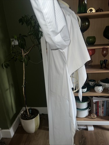 STELLA & AMELIA RANIA’S CORNER TIE FRONT SHIRT WITH TAIL BNWT SIZE M RRP£166.50 - Picture 9 of 15