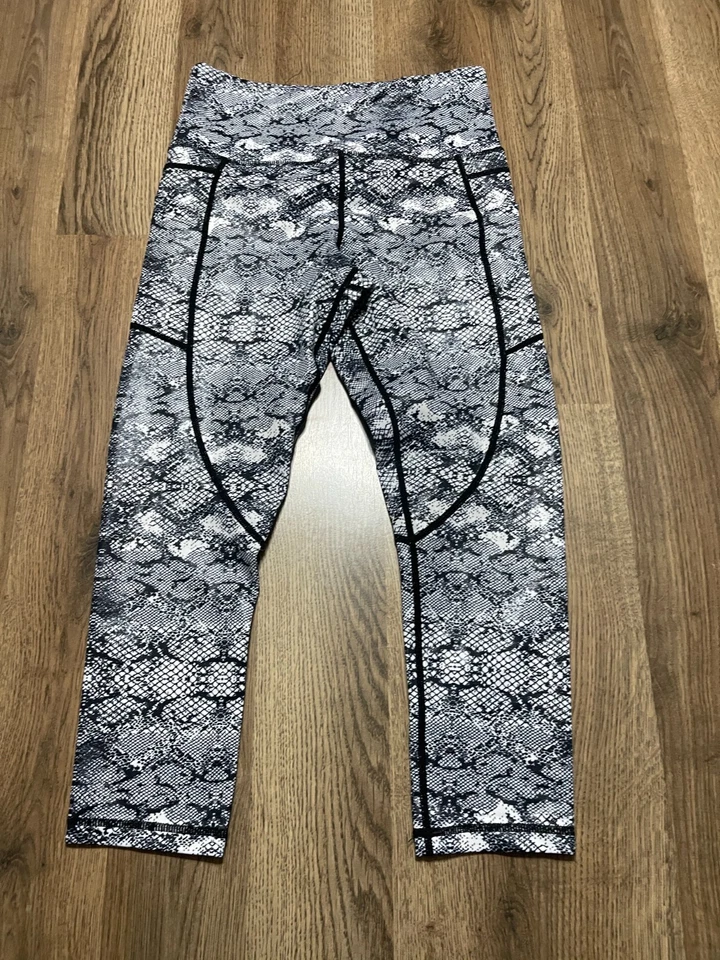 Pantalones ZYIA, Mujer Talla 4 Azul Blanco, Estampado Serpiente, Leggings Capri Foto 2 de 4