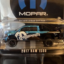 GREENLIGHT HOBBY STORE EXCLUSIVE MOPAR 2017 RAM 1500 BLUE CHROME CHASE! RARE!