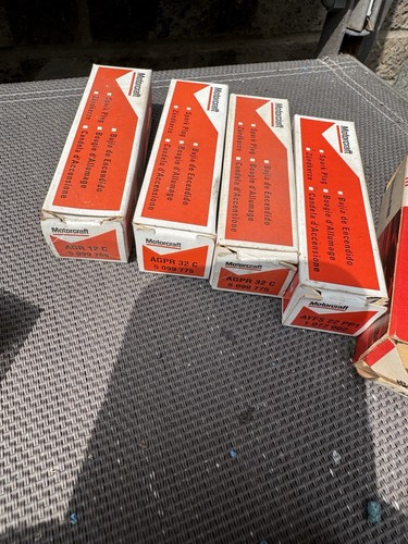 Joblot Unused Nos Classic Champion Motorcraft Bosch Vauxhall Unipart Spark Plugs - Picture 7 of 17