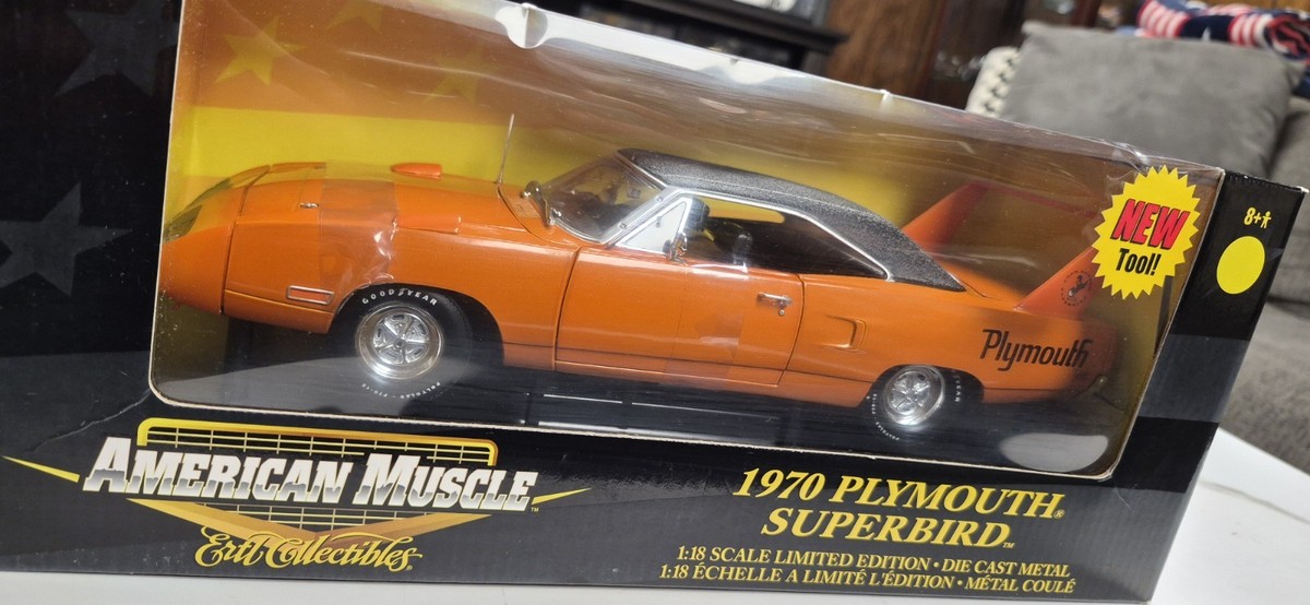 1970 Plymouth Superbird 1/18 ミニカー 限定品 1:18 SCALE 1970 PLYMOUTH SUPERBIRD ,BY AMERICAN MUSLCE , SEALED