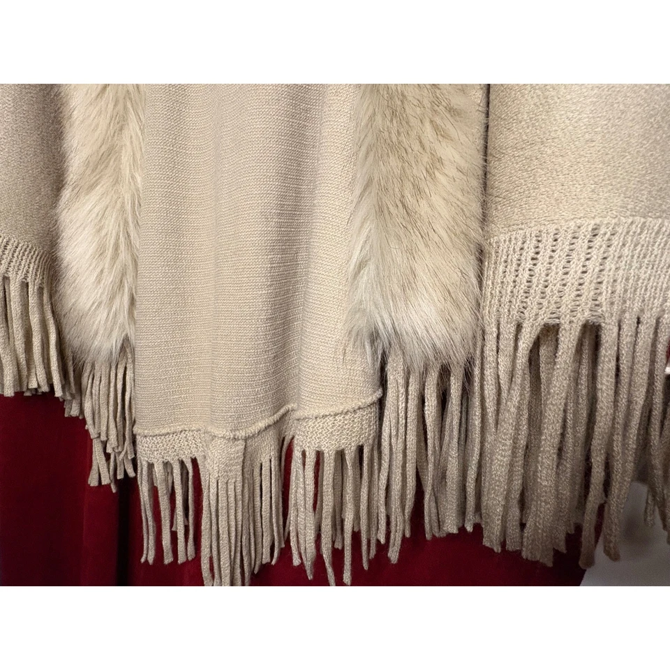 Cato 人造毛皮装饰条纹背心无袖开衫掸子米色 L — 第 3/4 张图片