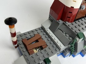 LEGO Scooby-Doo Haunted Lighthouse 75903 100%  complete 
