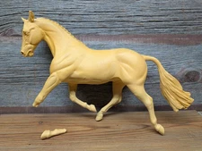 Vintage Unpainted Kathleen Moody "Utopia" Resin - Broken Leg