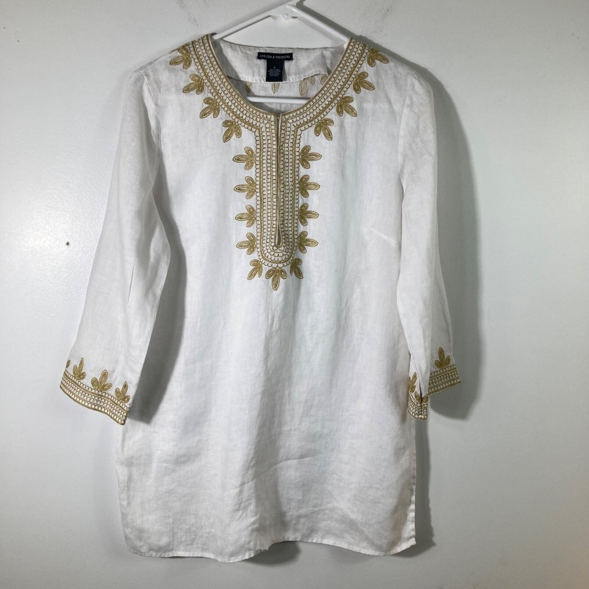 Womens Chelsea & Theodore Embroidered Linen V Neck White