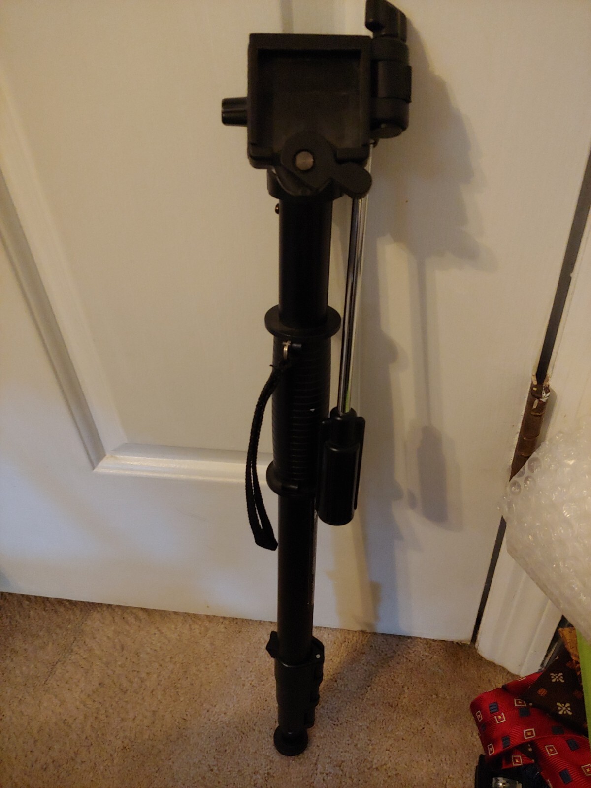 Vintage FOCAL Monopod For Cameras & Camcorders 202909 Extendable