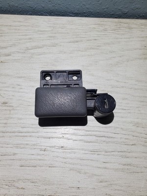 1994-1997 Nissan Hardbody D21 Glove Box Glovebox Latch Lock Gray