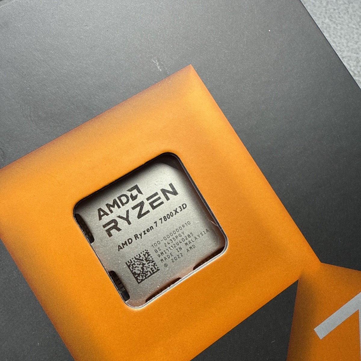 [新品]AMD Ryzen 7 7800X3D CPU 本体 AMD Ryzen 7 7800X3D: your next gaming CPU | The Verge