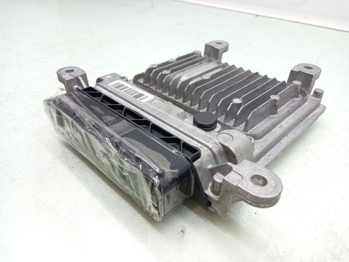 ECU-MOTORSTEUERGERÄT UCE MOTORSTEUERGERÄT / A6519011902 / A6519000503 / 2890946