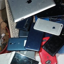 Apple AT&T Motorola Mixed Lot Cell Phones & Tablets Various Brands & Models