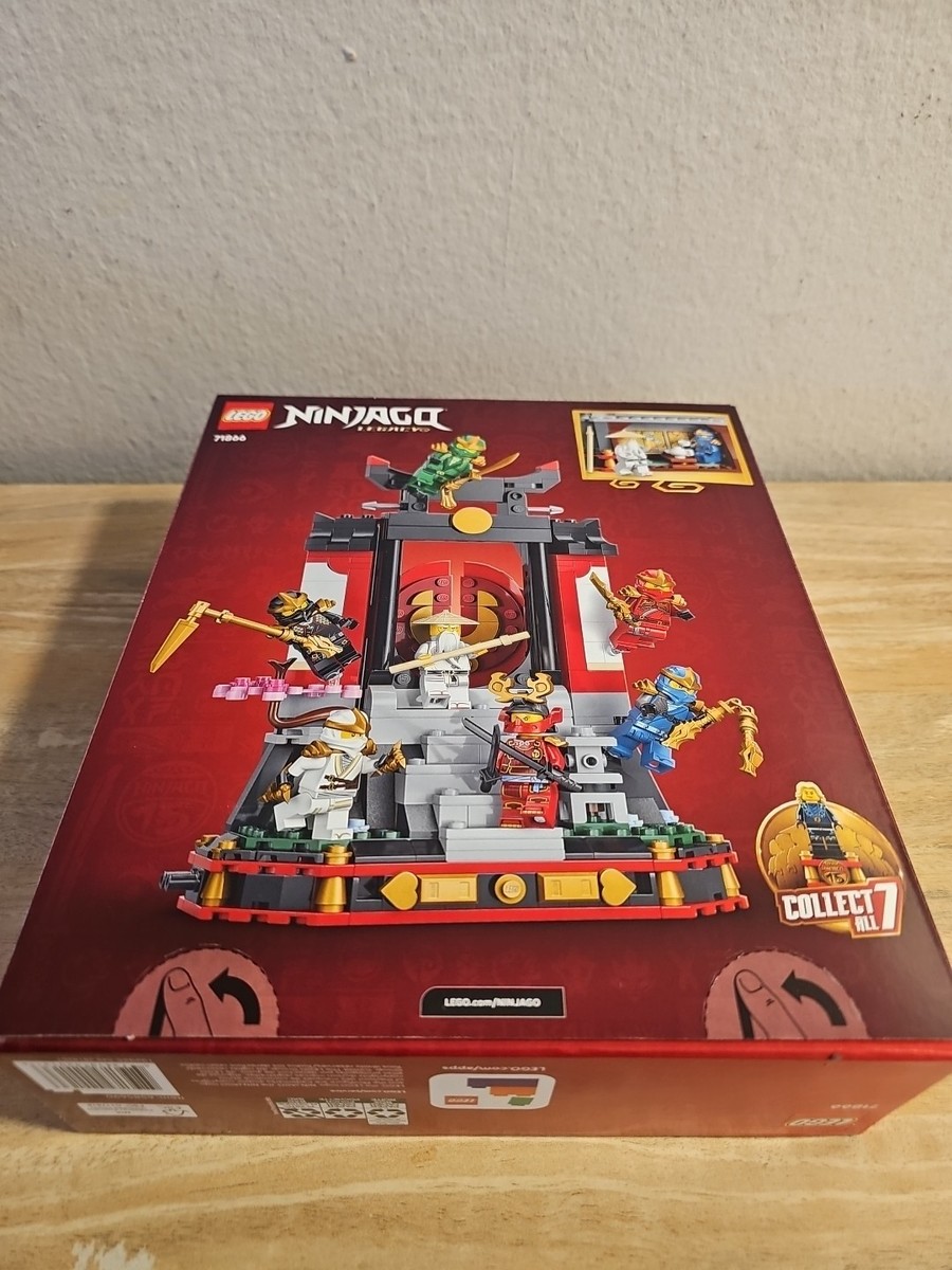 LEGO 71866 Ninjago Ninja Character Display 15th Anniversary Ready