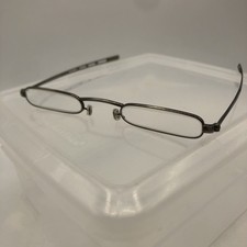 Slender Eyes Folding Metal Reading Glasses, Pen  Case 3.00 Free Shipping