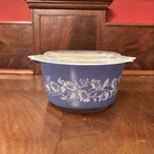 Vintage Pyrex Colonial Mist 473-B 1 Qt  Casserole Dish w/ Lid Blue
