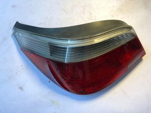 BMW 5 Touring E61 Rücklicht hinten links 7165737 ELH96T 2VP008679 4.40 34168997