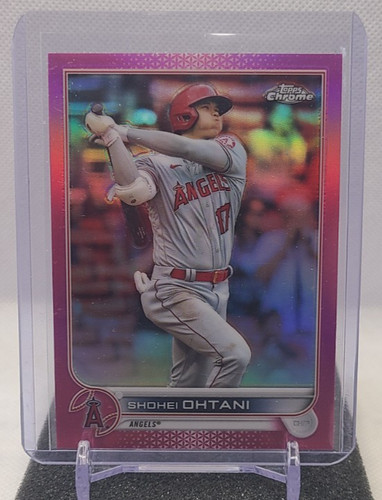 2022 Topps Chrome #1 Shohei Ohtani Pink Refractor - Los Angeles Angels - MVP