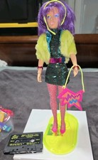 Vintage Jem Truly Outrageous Clash of the Misfits Poseable Doll 1986