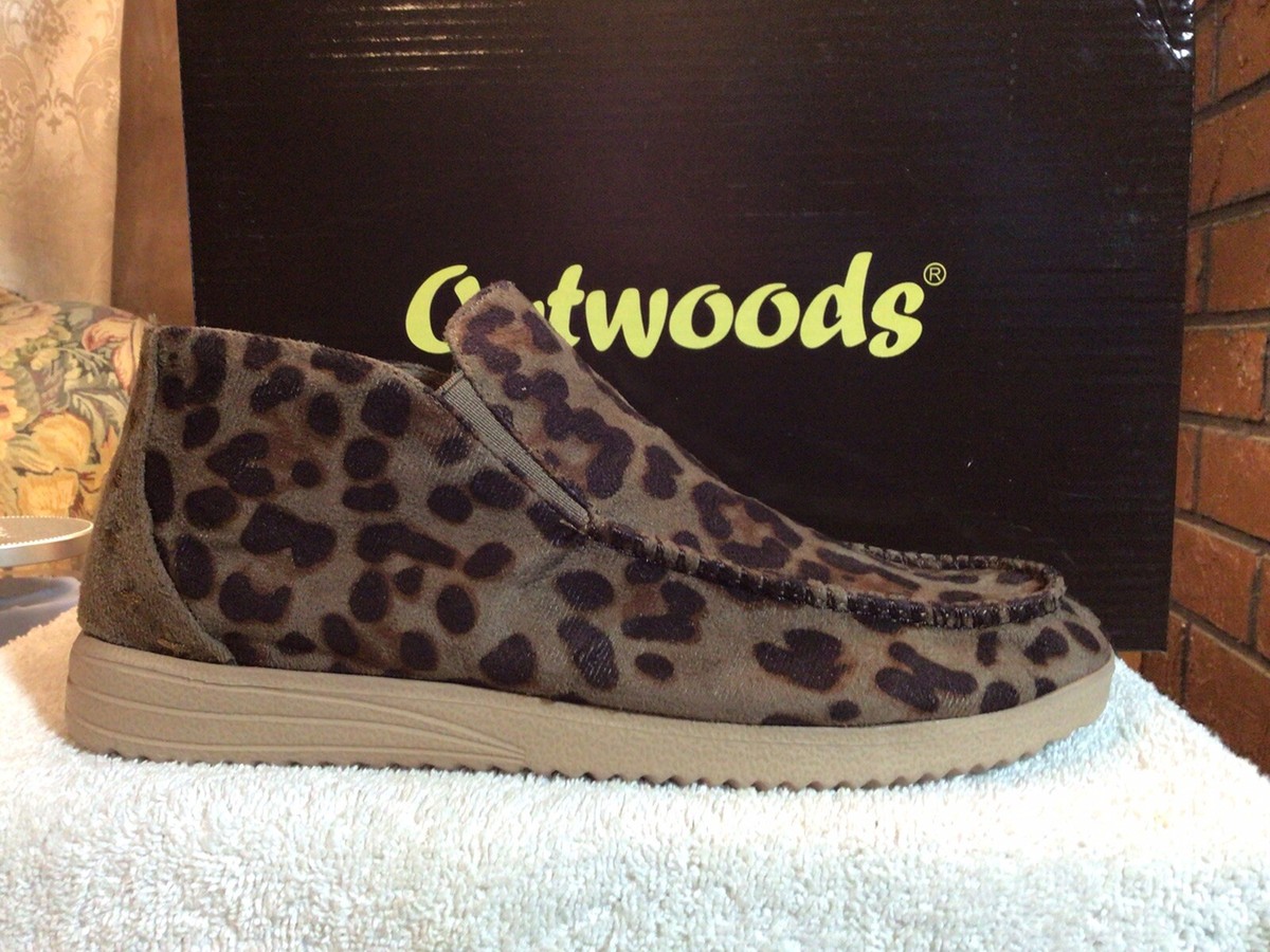 Womens Outwoods Walk Leopard Size Nice!