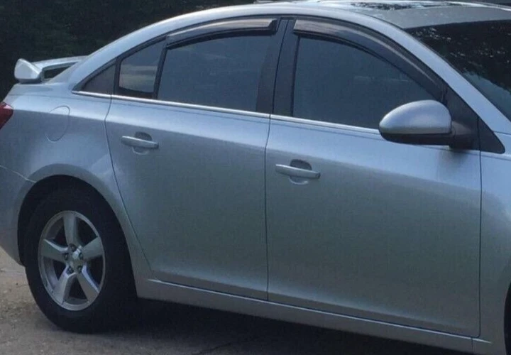 AVS Exterior-Mnt Protectores de Lluvia Viseras de Ventilación Pantalla para Chevrolet Cruze 2011-2015 4 puertas Foto 2 de 4