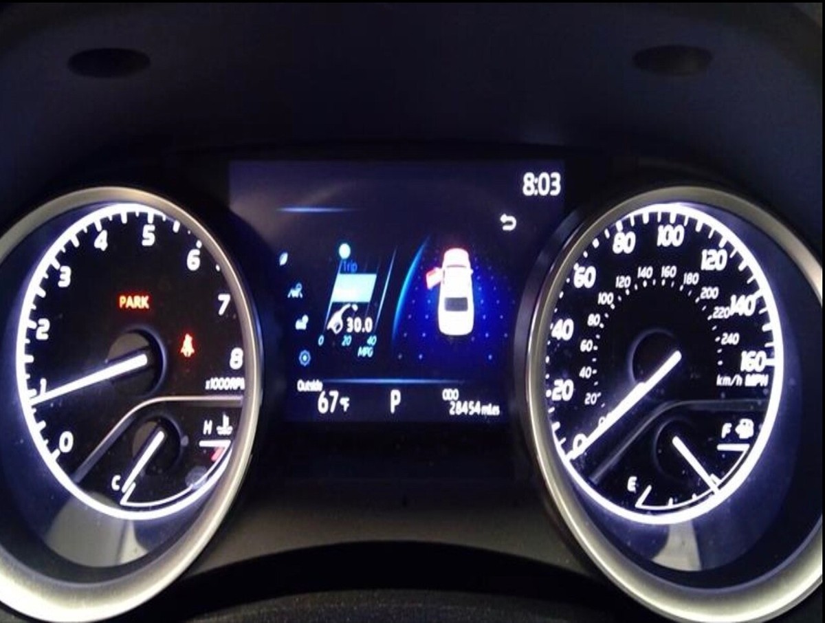 TOYOTA CAMRY パネル時計【日本製】 2022 2023 Toyota Camry Head Speedometer Gauge Cluster 83800-0XQ42