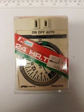 Vintage Kmart 24 Hour Lamp & Appliance Timer - NEW OLD STOCK - MADE in USA