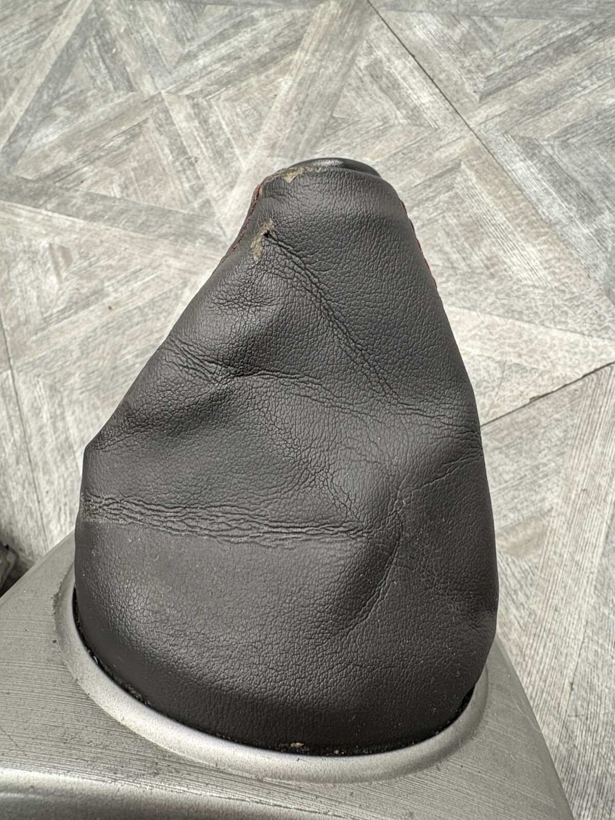Picture 4 of 5