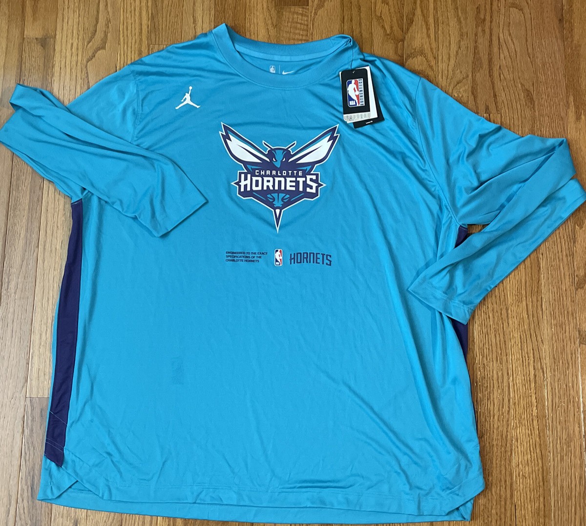 Jordan シャーロット・ホーネッツ ウォームアップウェア charlotte-hornets-jordan-