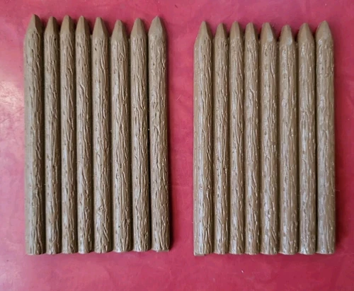 Vintage Fort Apache 2 Plastic Gate Doors Nice Condition