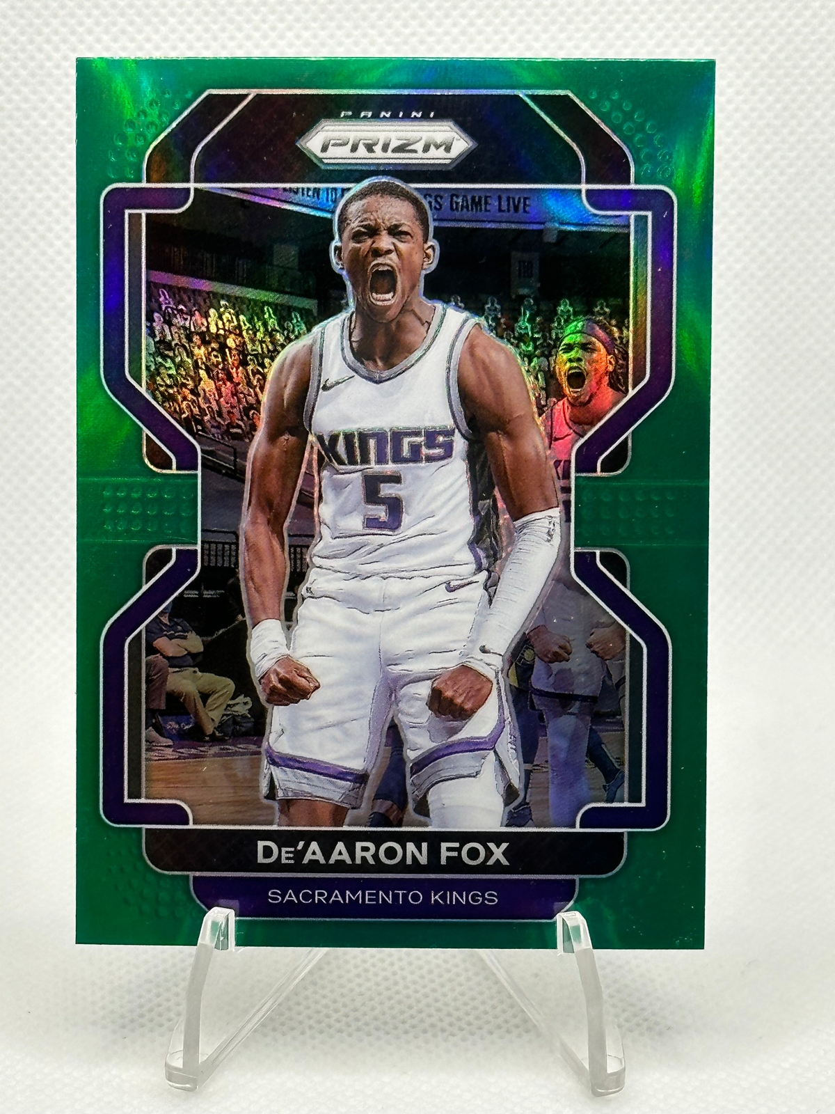 2021-22 Panini Prizm #148 DeAaron Fox (Green)