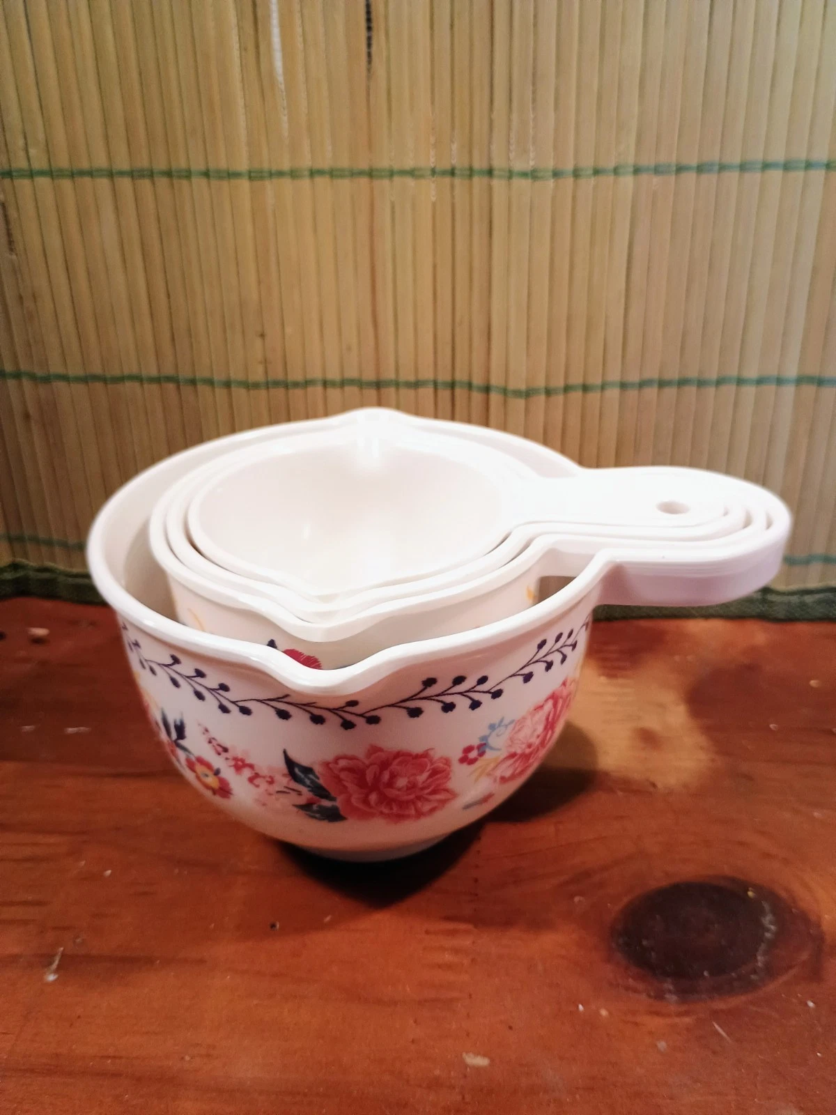 Pioneer Woman 4 Measuring Cup Set. 1/4 Cup, 1/3 Cup, 1/2 Cup, 1 Cup
