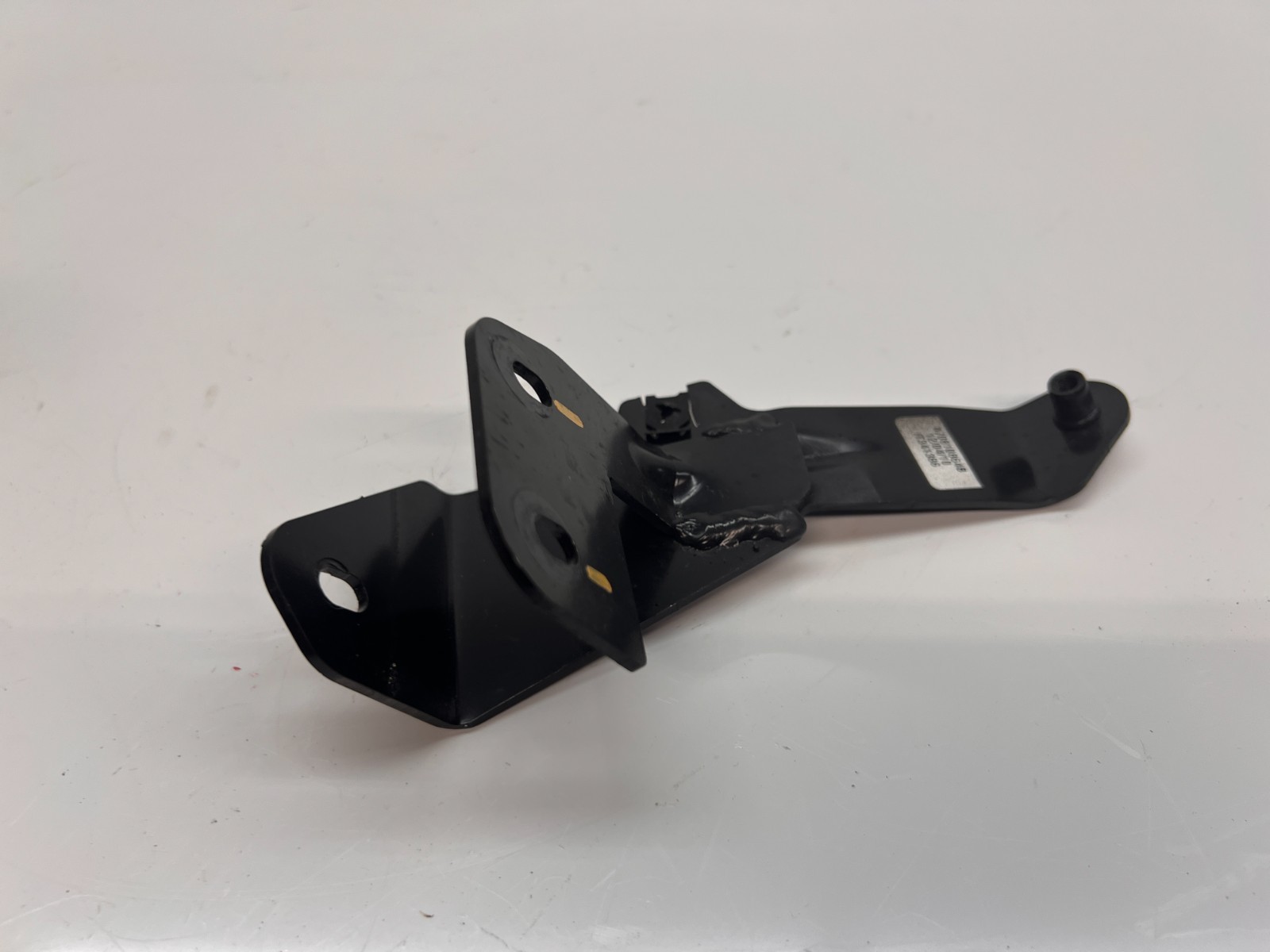 LAMBORGHINI AVENTADOR S LP740 FRONT RIGHT FENDER BRACKET OEM 470810864B