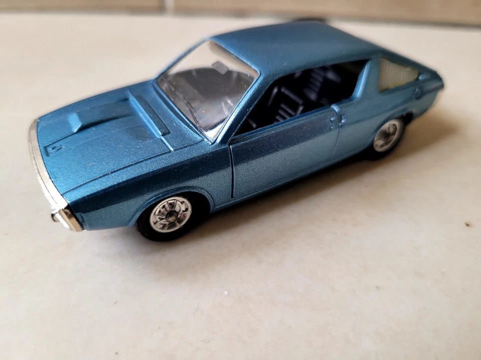 Solido n° 196 -  Renault 17 TS - Bleu - Boîte d'origine  - Photo 2/4