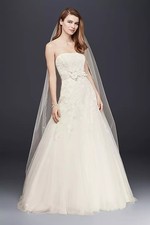 David's Bridal Wedding Dress (Style: V3469)