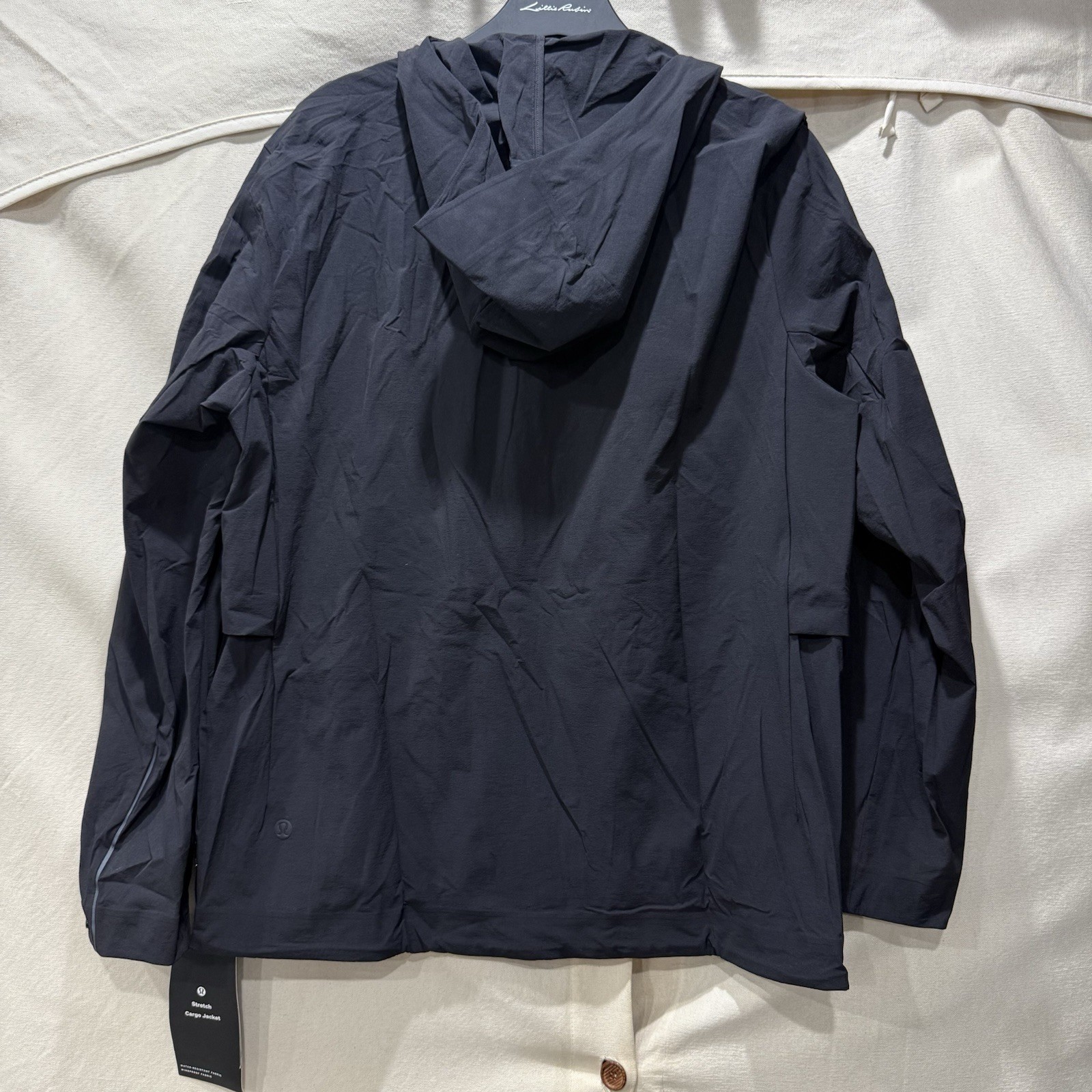 Lululemon Men’s Stretch Cargo Jacket Black NWT Small image 4