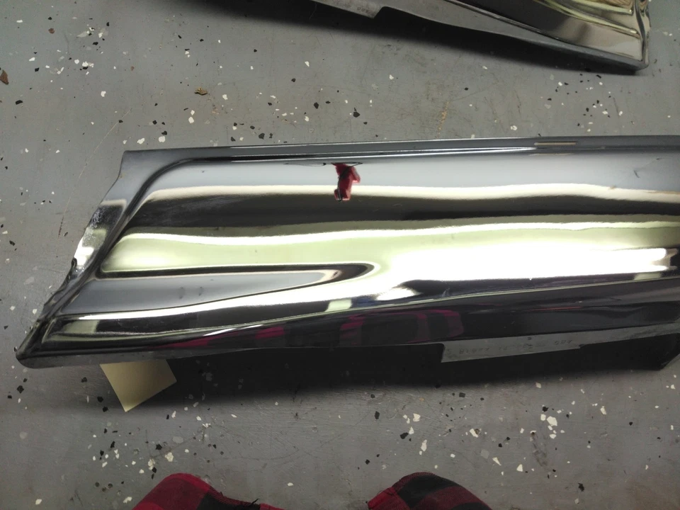 Juego de extremos de parachoques trasero cromados sin agujeros para Ford F150 15-20 izquierda y derecha Foto 3 de 4